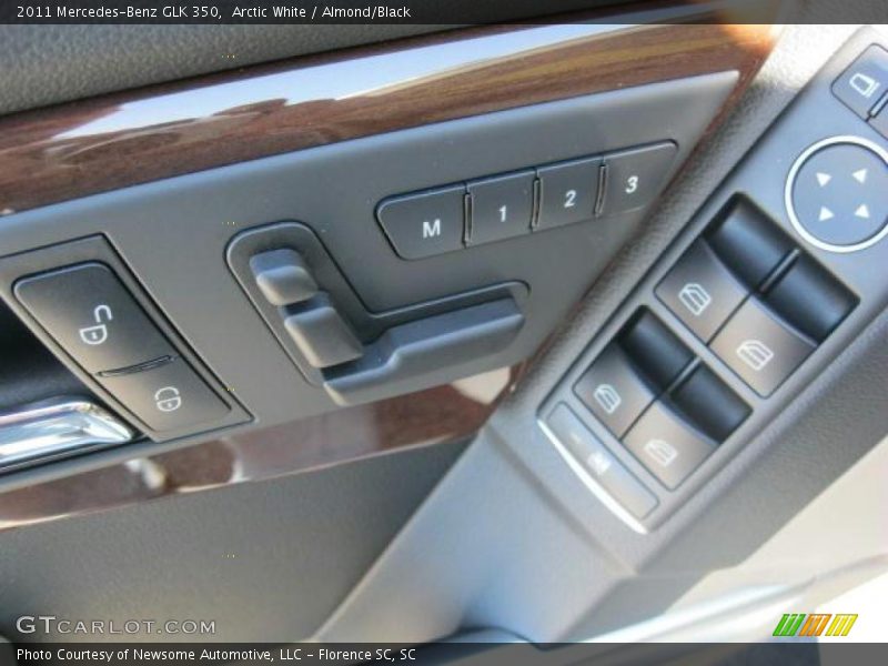 Arctic White / Almond/Black 2011 Mercedes-Benz GLK 350