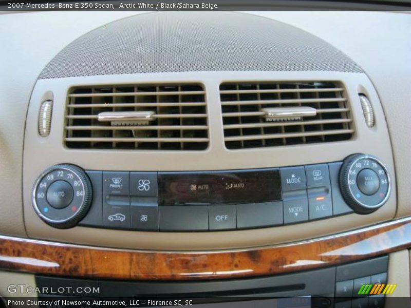 Arctic White / Black/Sahara Beige 2007 Mercedes-Benz E 350 Sedan