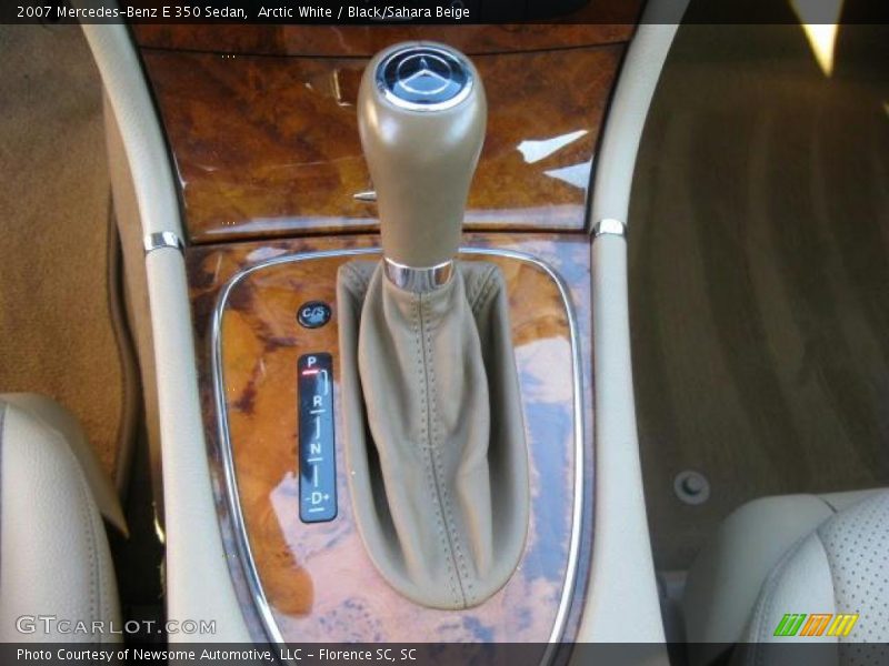Arctic White / Black/Sahara Beige 2007 Mercedes-Benz E 350 Sedan