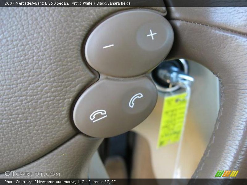 Arctic White / Black/Sahara Beige 2007 Mercedes-Benz E 350 Sedan