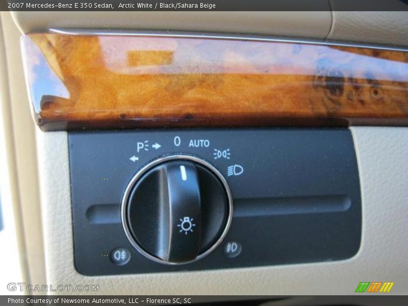 Arctic White / Black/Sahara Beige 2007 Mercedes-Benz E 350 Sedan