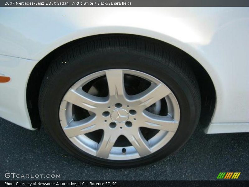 Arctic White / Black/Sahara Beige 2007 Mercedes-Benz E 350 Sedan