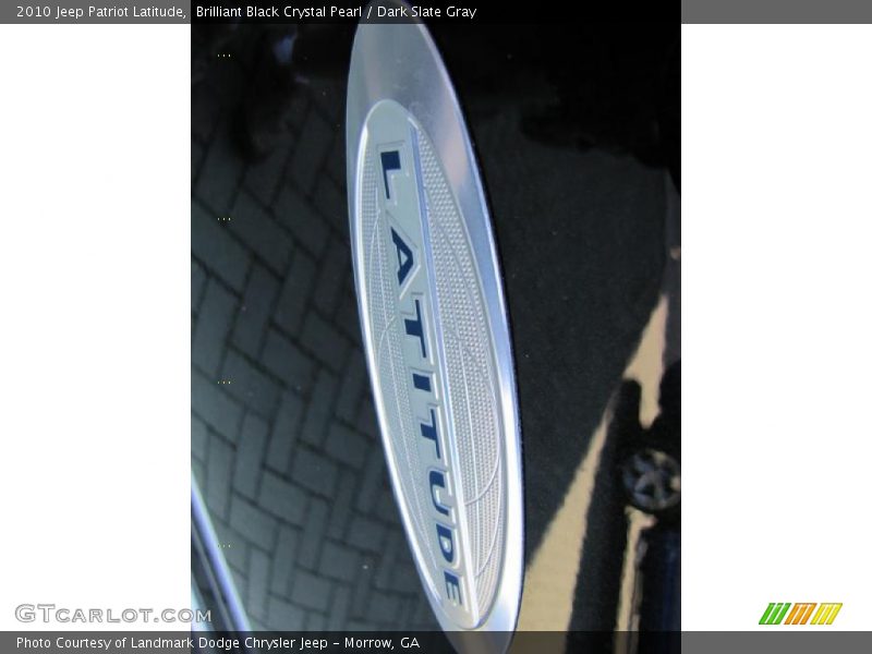Brilliant Black Crystal Pearl / Dark Slate Gray 2010 Jeep Patriot Latitude