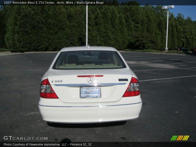 Arctic White / Black/Sahara Beige 2007 Mercedes-Benz E 350 Sedan