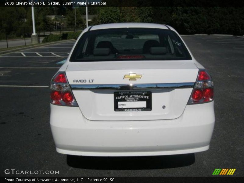 Summit White / Charcoal 2009 Chevrolet Aveo LT Sedan