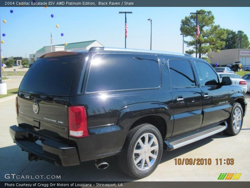  2004 Escalade ESV AWD Platinum Edition Black Raven