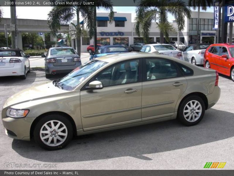 Gecko Green Metallic / Quartz 2008 Volvo S40 2.4i