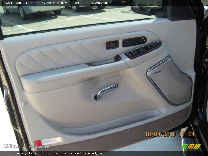  2004 Escalade ESV AWD Platinum Edition Shale Interior