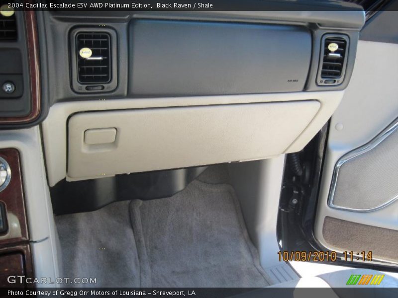  2004 Escalade ESV AWD Platinum Edition Shale Interior