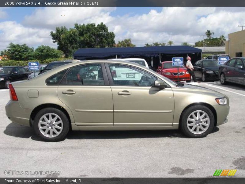 Gecko Green Metallic / Quartz 2008 Volvo S40 2.4i