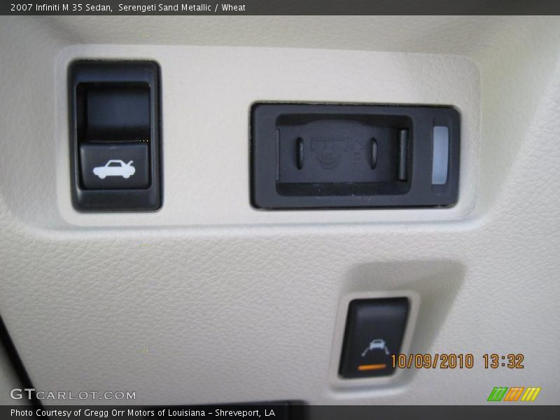 Serengeti Sand Metallic / Wheat 2007 Infiniti M 35 Sedan