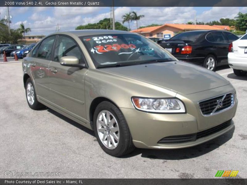 Gecko Green Metallic / Quartz 2008 Volvo S40 2.4i