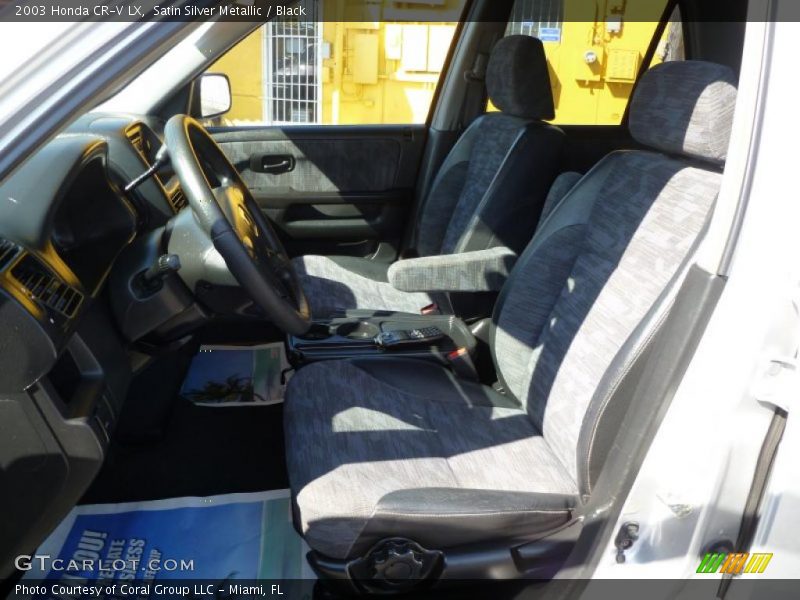 Satin Silver Metallic / Black 2003 Honda CR-V LX