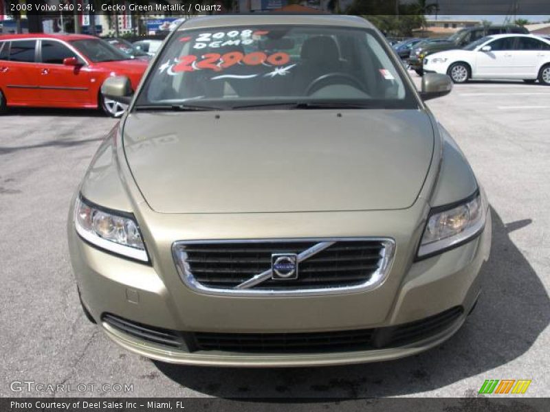 Gecko Green Metallic / Quartz 2008 Volvo S40 2.4i