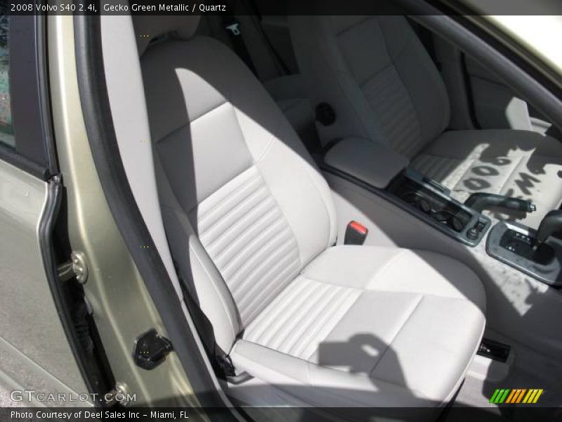 Gecko Green Metallic / Quartz 2008 Volvo S40 2.4i