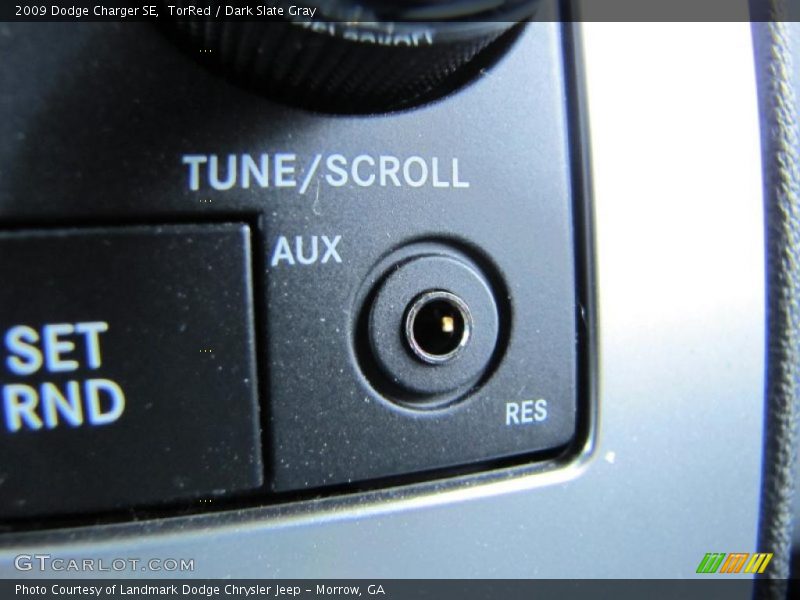TorRed / Dark Slate Gray 2009 Dodge Charger SE