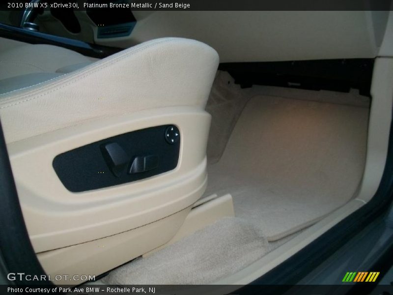 Platinum Bronze Metallic / Sand Beige 2010 BMW X5 xDrive30i