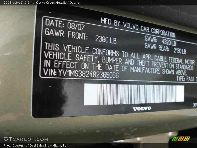 Gecko Green Metallic / Quartz 2008 Volvo S40 2.4i