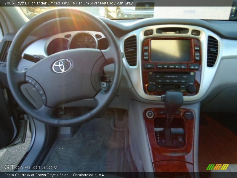 Millenium Silver Metallic / Ash Gray 2006 Toyota Highlander Limited 4WD