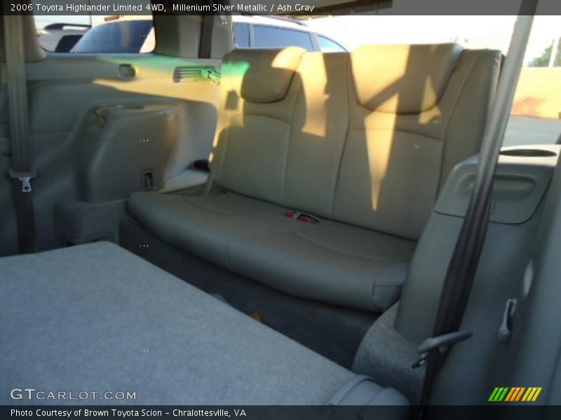 Millenium Silver Metallic / Ash Gray 2006 Toyota Highlander Limited 4WD