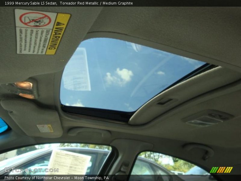 Toreador Red Metallic / Medium Graphite 1999 Mercury Sable LS Sedan