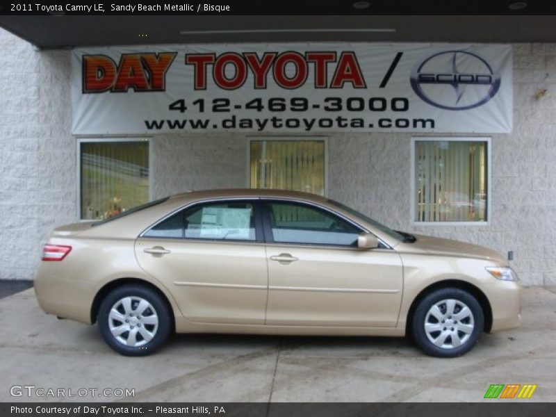 Sandy Beach Metallic / Bisque 2011 Toyota Camry LE