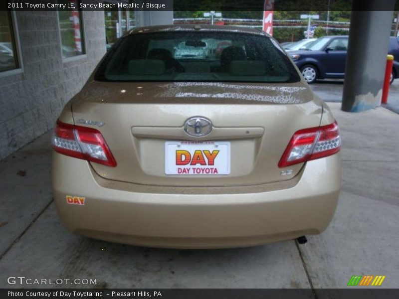 Sandy Beach Metallic / Bisque 2011 Toyota Camry LE