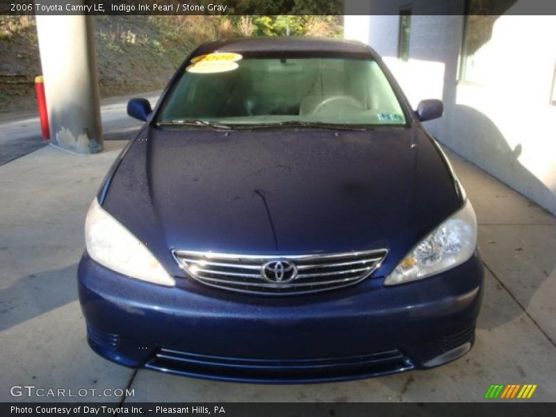 Indigo Ink Pearl / Stone Gray 2006 Toyota Camry LE