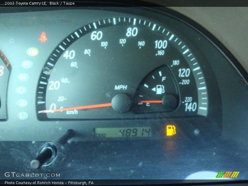 Black / Taupe 2003 Toyota Camry LE