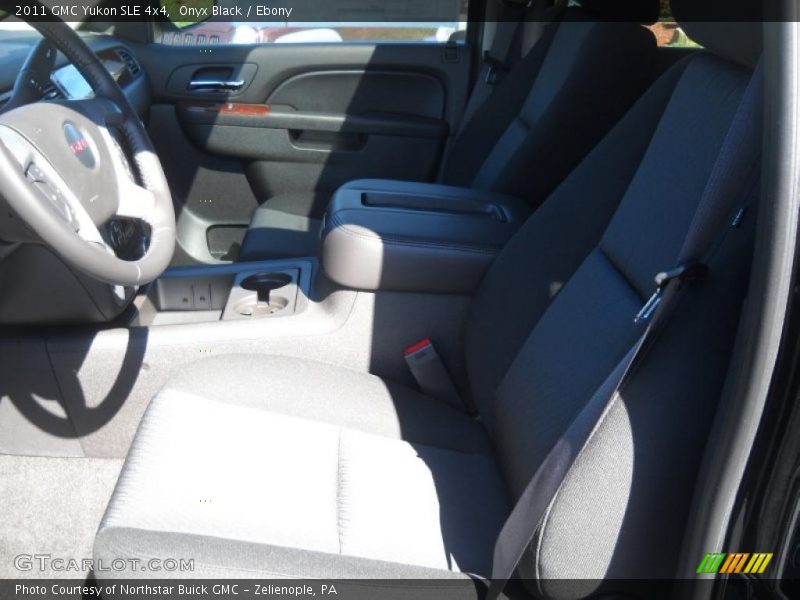 Onyx Black / Ebony 2011 GMC Yukon SLE 4x4