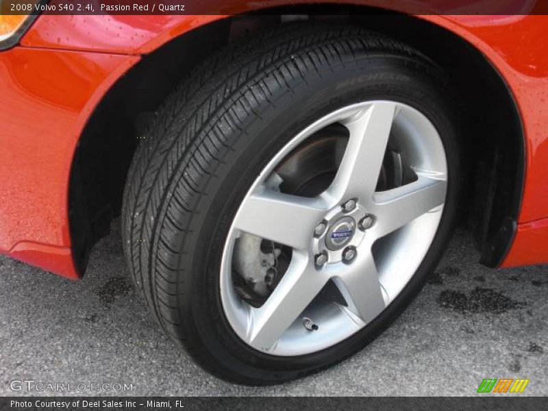 Passion Red / Quartz 2008 Volvo S40 2.4i