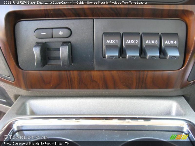Controls of 2011 F250 Super Duty Lariat SuperCab 4x4