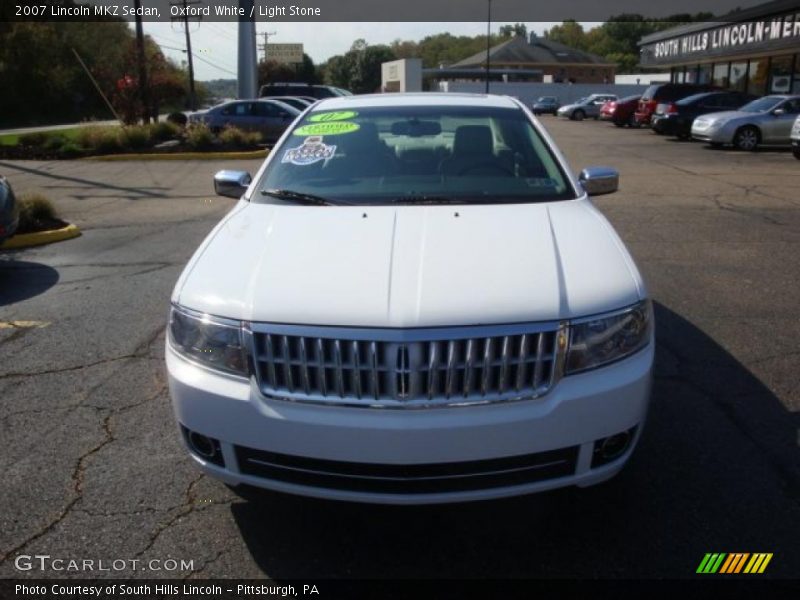 Oxford White / Light Stone 2007 Lincoln MKZ Sedan
