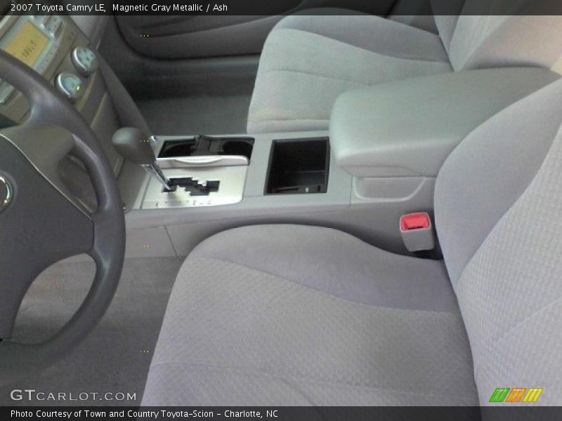 Magnetic Gray Metallic / Ash 2007 Toyota Camry LE