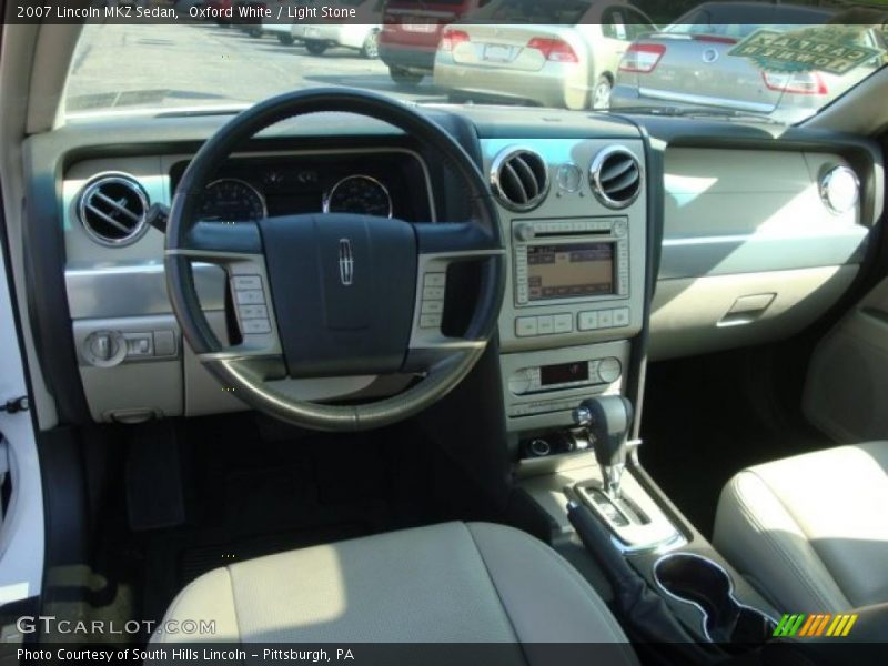 Oxford White / Light Stone 2007 Lincoln MKZ Sedan