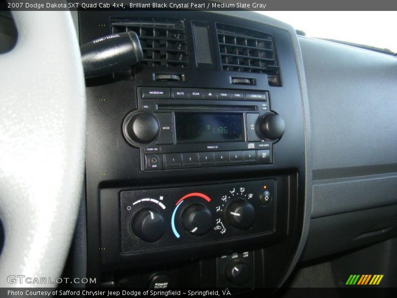 Brilliant Black Crystal Pearl / Medium Slate Gray 2007 Dodge Dakota SXT Quad Cab 4x4