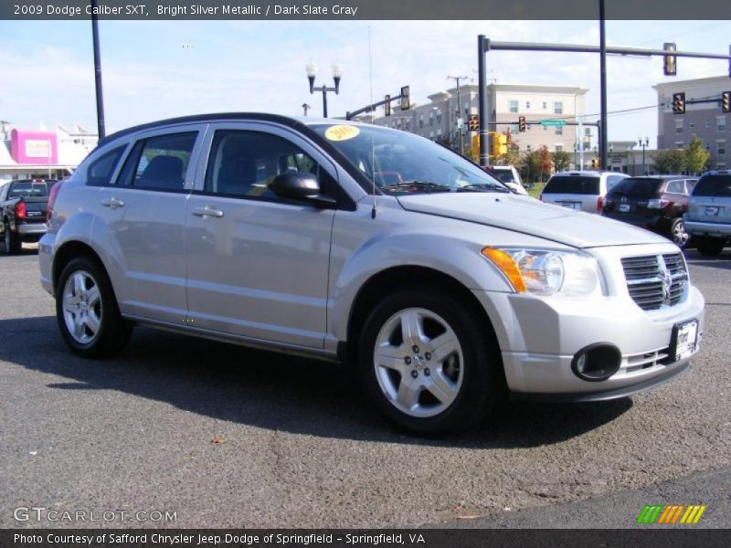 Bright Silver Metallic / Dark Slate Gray 2009 Dodge Caliber SXT