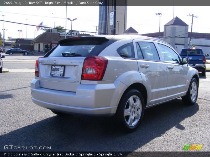 Bright Silver Metallic / Dark Slate Gray 2009 Dodge Caliber SXT
