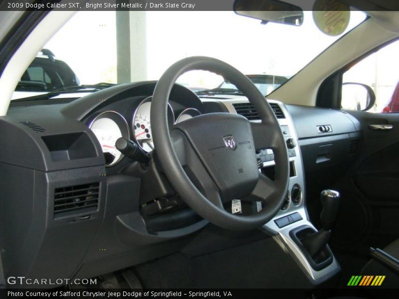 Bright Silver Metallic / Dark Slate Gray 2009 Dodge Caliber SXT