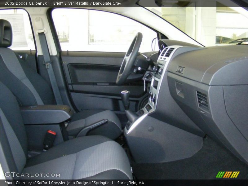Bright Silver Metallic / Dark Slate Gray 2009 Dodge Caliber SXT