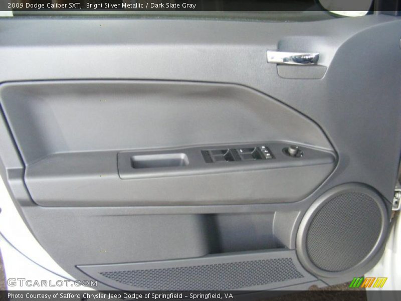 Bright Silver Metallic / Dark Slate Gray 2009 Dodge Caliber SXT