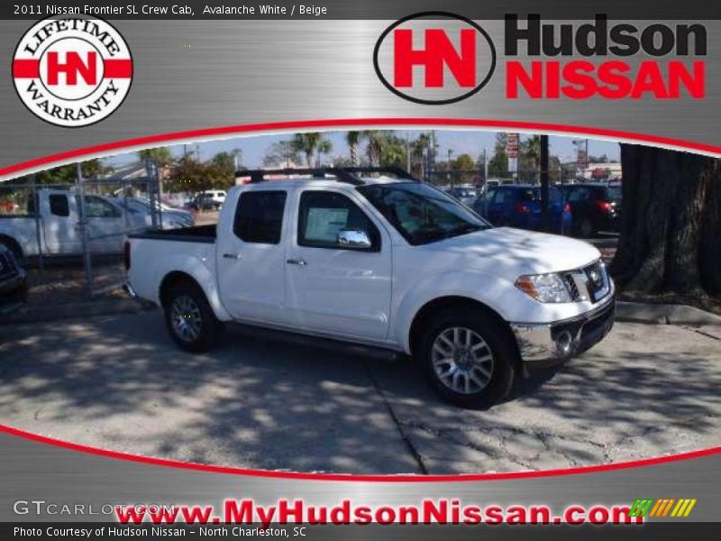 Avalanche White / Beige 2011 Nissan Frontier SL Crew Cab