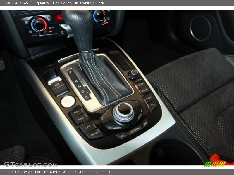 Ibis White / Black 2009 Audi A5 3.2 quattro S Line Coupe