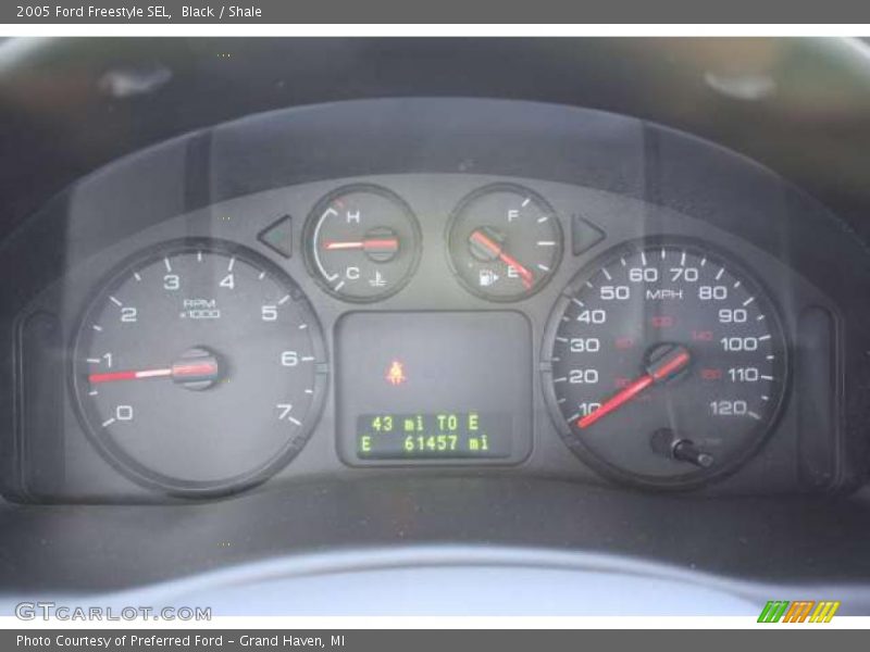 Black / Shale 2005 Ford Freestyle SEL