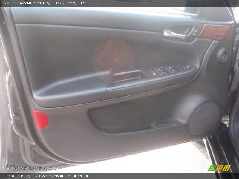 Black / Ebony Black 2007 Chevrolet Impala LS