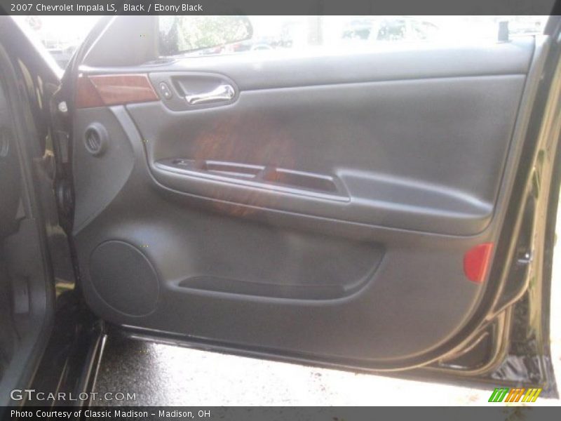 Black / Ebony Black 2007 Chevrolet Impala LS