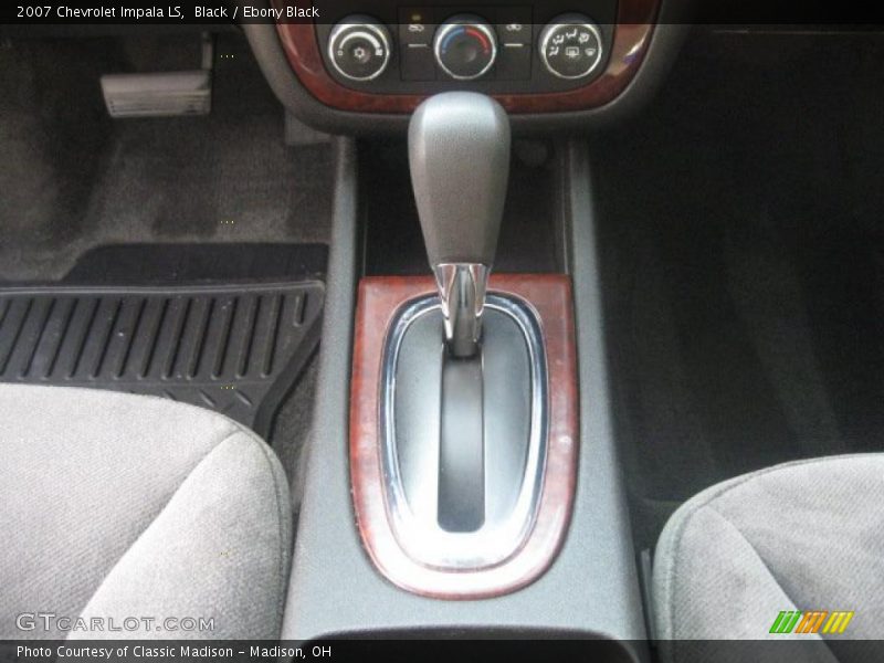 Black / Ebony Black 2007 Chevrolet Impala LS