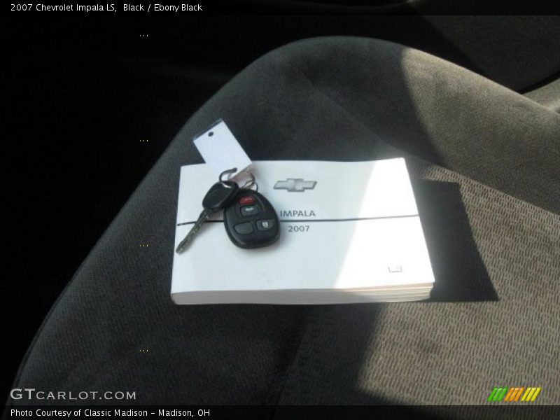 Black / Ebony Black 2007 Chevrolet Impala LS