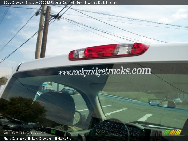 Summit White / Dark Titanium 2011 Chevrolet Silverado 1500 LS Regular Cab 4x4