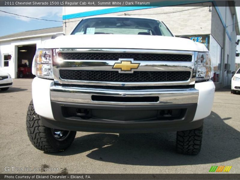 Summit White / Dark Titanium 2011 Chevrolet Silverado 1500 LS Regular Cab 4x4